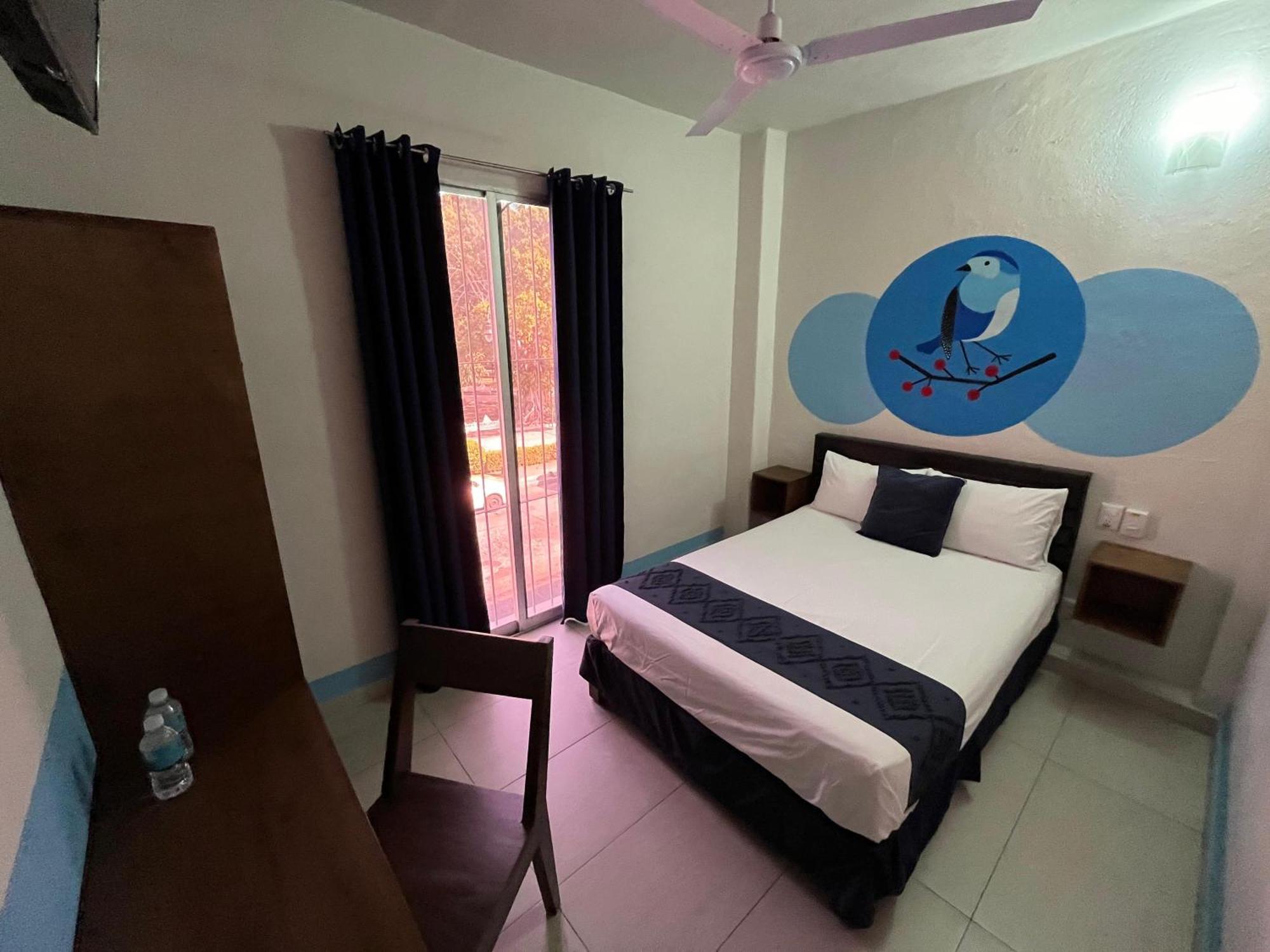 Hotel Juarez 70 Колима Экстерьер фото